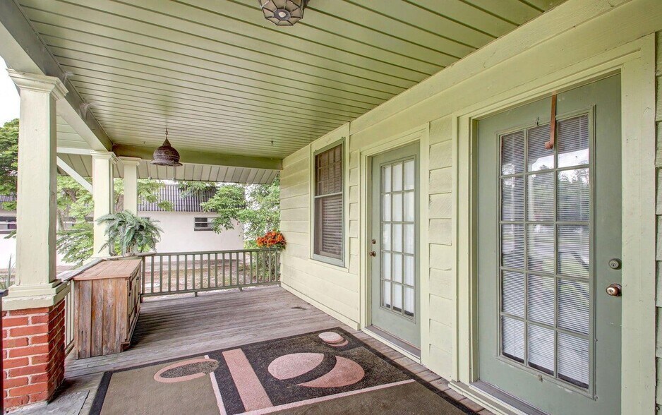 More Photos Of 211 S US Highway 17, East Palatka Apartments For Sale