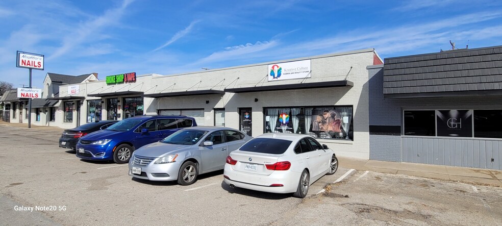 More Photos Of 5907-5917 E Lancaster Ave, Fort Worth Storefront Retail Office For Lease