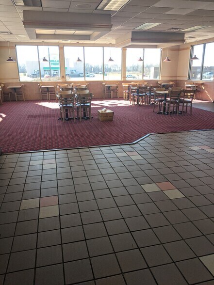 More Photos Of 804 Highway 64 E, Wynne Fast Food For Sale