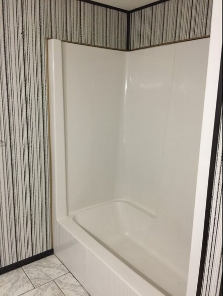 More Photos Of 505 Cherokee St, Leavenworth Loft Creative Space For Sale