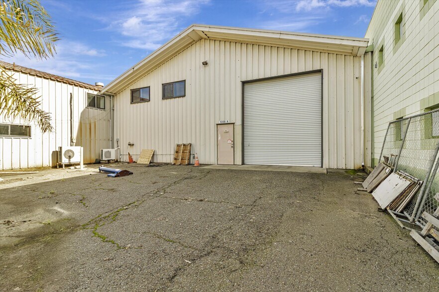 More Photos Of 1356 S 50th St, Richmond Warehouse For Sale