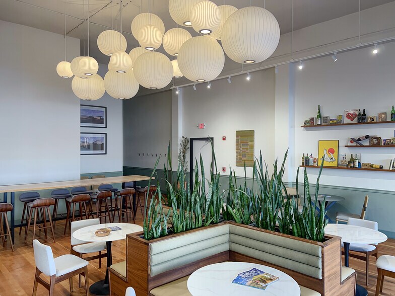 More Photos Of 7 W Alder St, Walla Walla Storefront For Lease