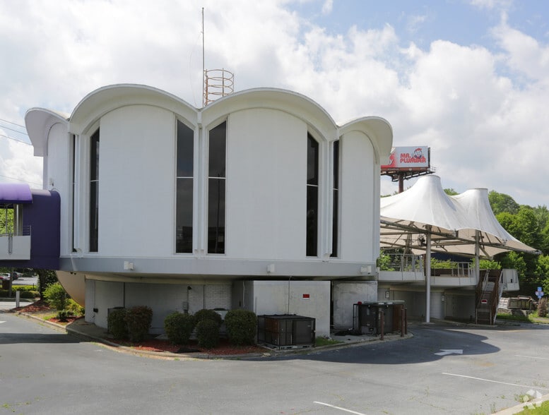 More Photos Of 2160 Monroe Dr NE, Atlanta Restaurant For Lease