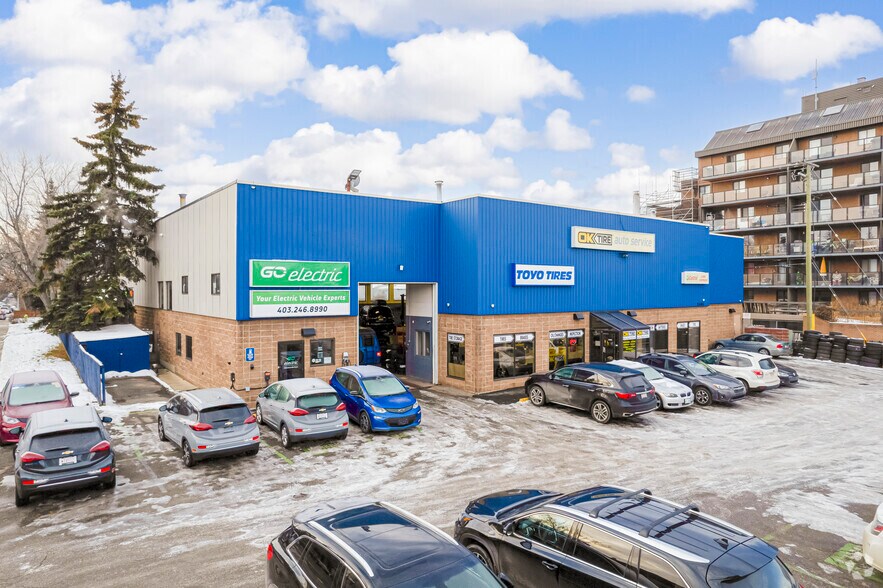 Primary Photo Of 2605 17th Ave SW, Calgary Service For Sale