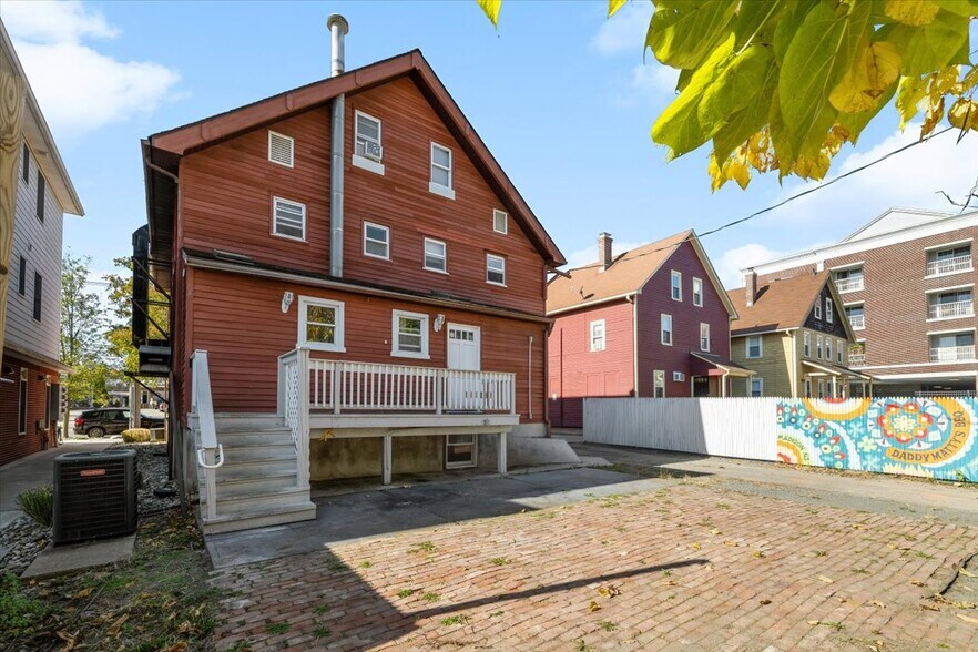 More Photos Of 6 Elmer St, Madison Storefront Retail Residential For Sale