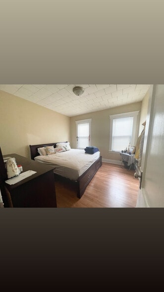 More Photos Of 612 S Broad St, Elizabeth Storefront Retail Residential For Sale