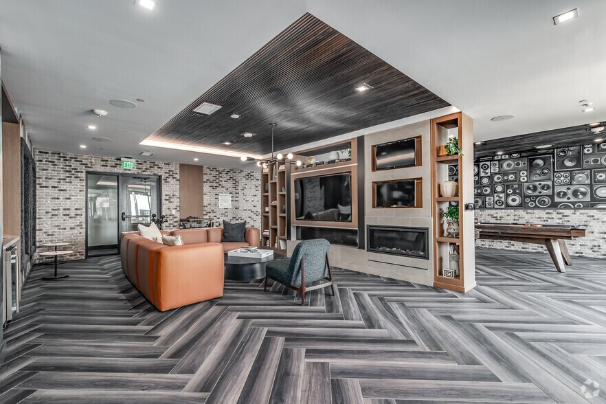 More Photos Of 5454 Nicholson Ln, North Bethesda Apartments For Lease