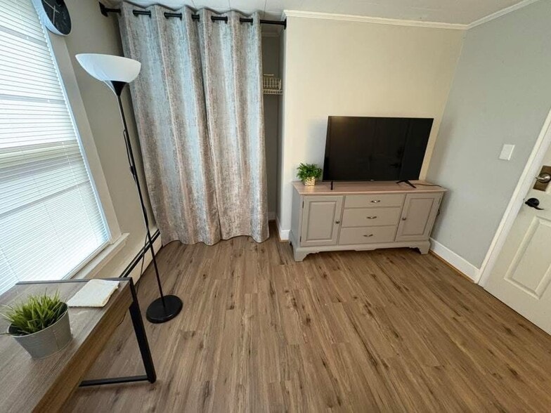 More Photos Of 110 Main St, East Hartford Office Residential For Sale