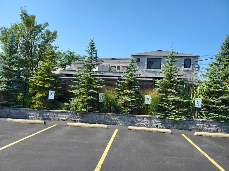 More Photos Of 2545 Niagara Falls Blvd, Buffalo Restaurant For Sale