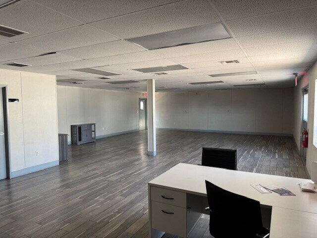 More Photos Of 1751 S Mojave Rd, Las Vegas Freestanding For Lease