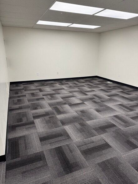 More Photos Of 3555 S 700 W, Salt Lake City Warehouse For Lease