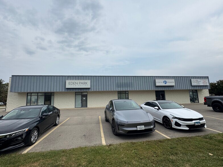 Primary Photo Of 606 N Country Fair Dr, Champaign Showroom For Lease