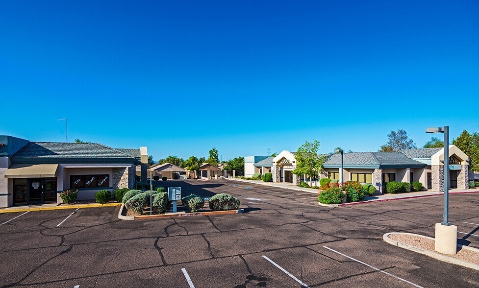 More Photos Of 11321 W Bell Rd, Surprise Office For Sale