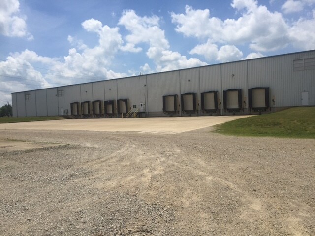 More Photos Of 4243 US Highway 23, Piketon Warehouse For Lease