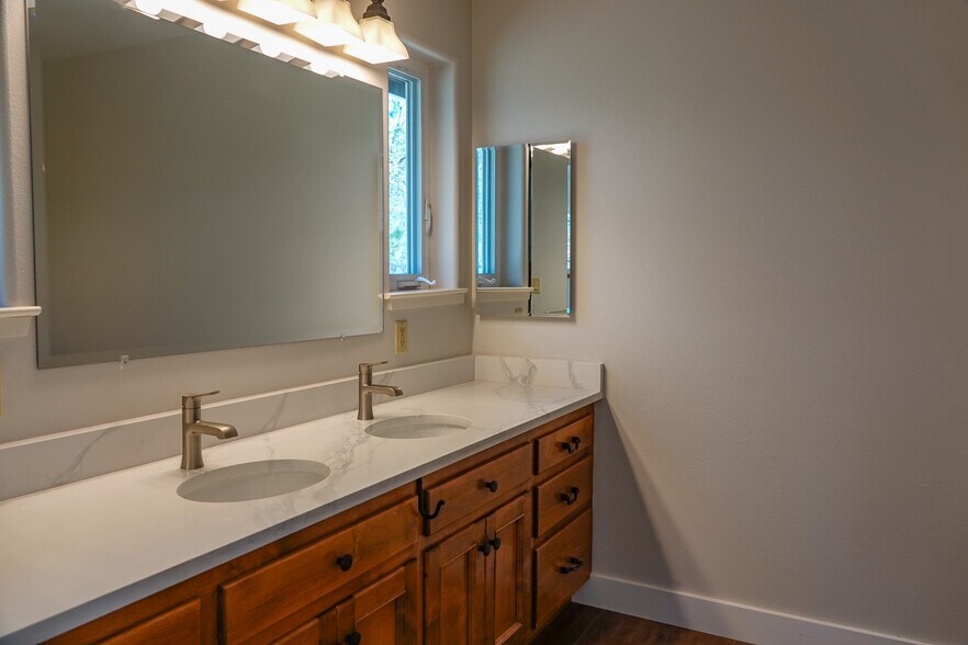 More Photos Of 2003 Kidder Creek Rd, Greenview Land For Sale