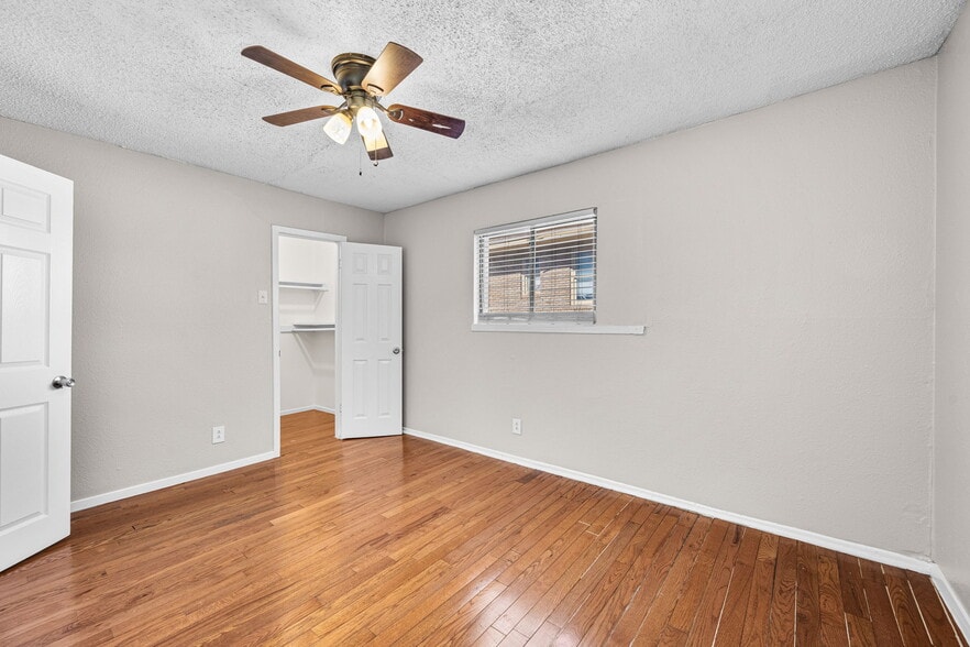 More Photos Of 5317 Junius St, Dallas Apartments For Sale