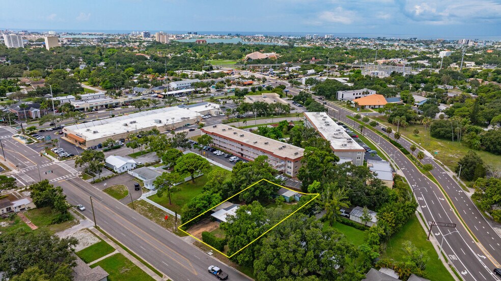 More Photos Of 200 66th St N, Saint Petersburg Office Residential For Sale