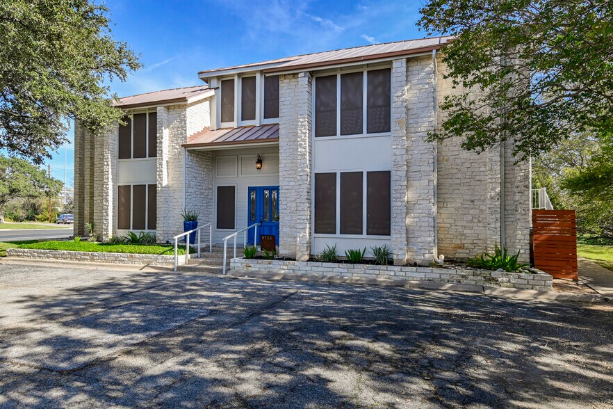 Primary Photo Of 8733 Shoal Creek Blvd, Austin Office For Lease