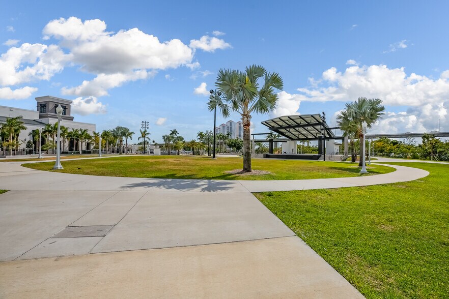 More Photos Of 2252 First St #108 St, Fort Myers Apartments For Sale