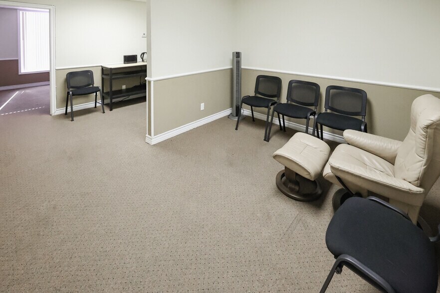 More Photos Of 1800 E Garry Ave, Santa Ana Office For Sale