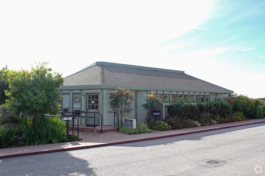 More Photos Of 3319-3321 Mission Dr, Santa Cruz Medical For Lease