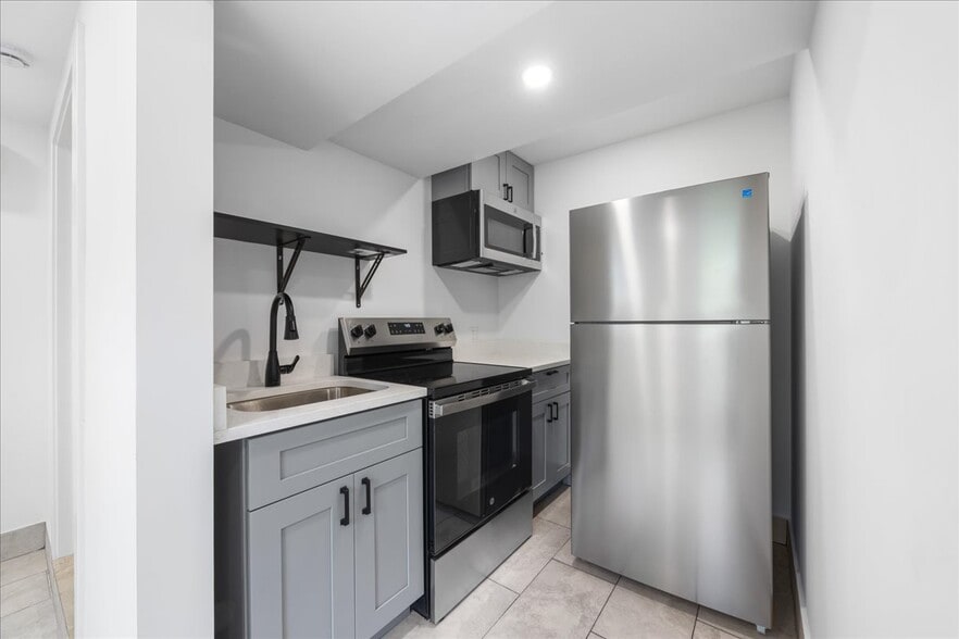 More Photos Of 2740 Sexton Pl, Bronx Apartments For Sale