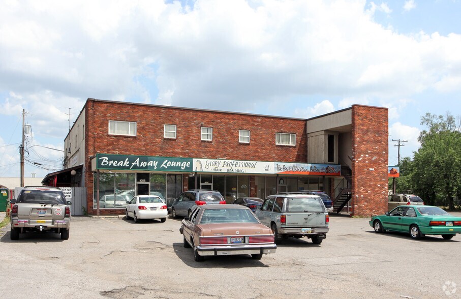 More Photos Of 1058-1068 Country Club Rd, Columbus General Retail For Sale