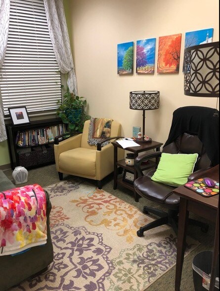 More Photos Of 1637 Athens Hwy, Grayson Office For Sale