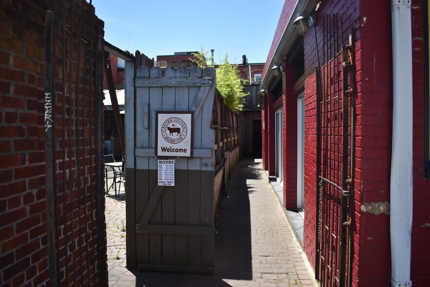 More Photos Of , Hampton General Retail For Sale