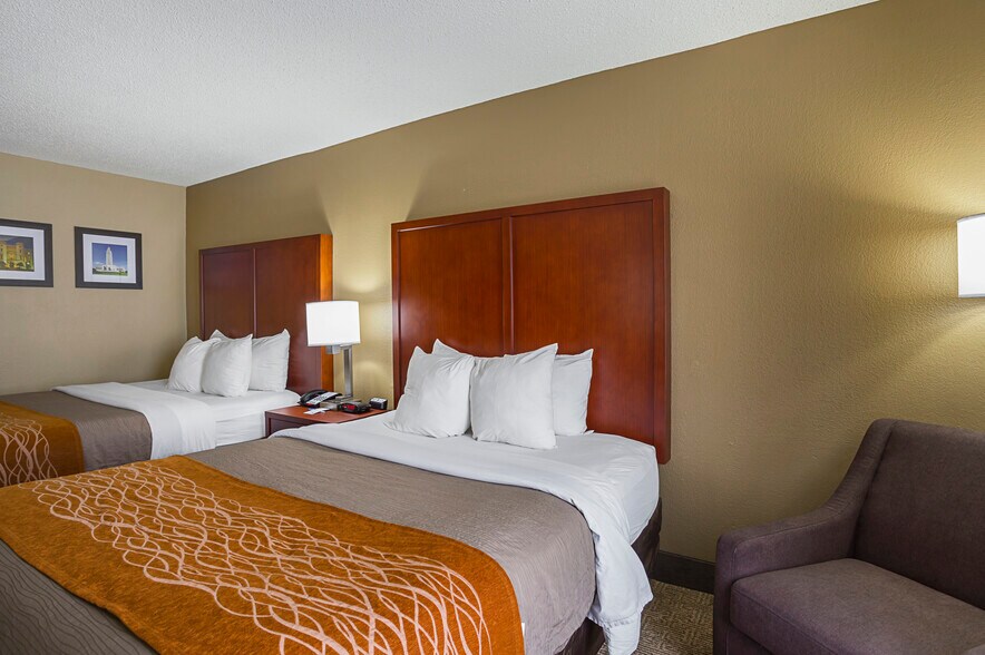 More Photos Of 4924 Constitution Ave, Baton Rouge Hotel For Sale