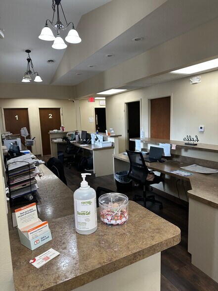 More Photos Of 6601 Lewis Ave, Temperance Medical For Sale