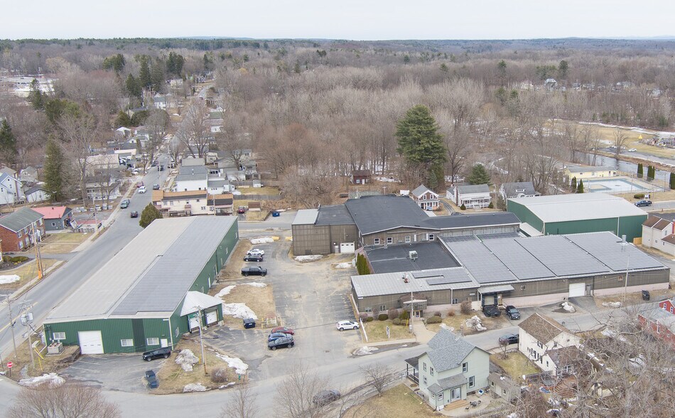 More Photos Of 27 Kent St, Ballston Spa Warehouse For Lease