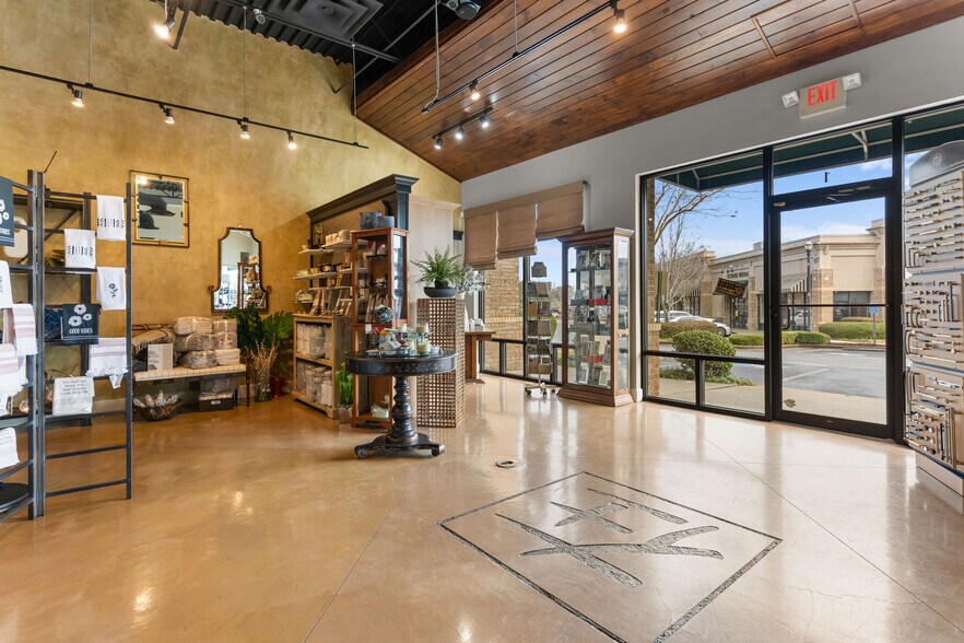 More Photos Of 109 Harmony Crossing, Eatonton Storefront Retail Office For Sale