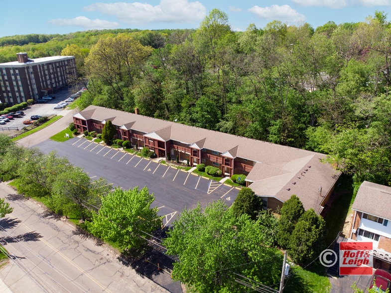 More Photos Of 2323 Newton St, Akron Apartments For Sale