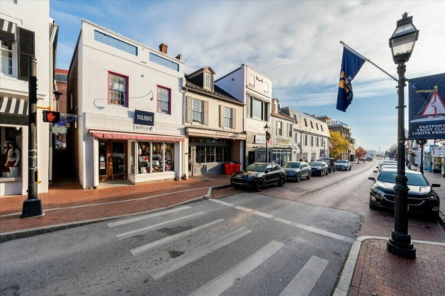 More Photos Of 168 Main St, Annapolis Storefront For Lease