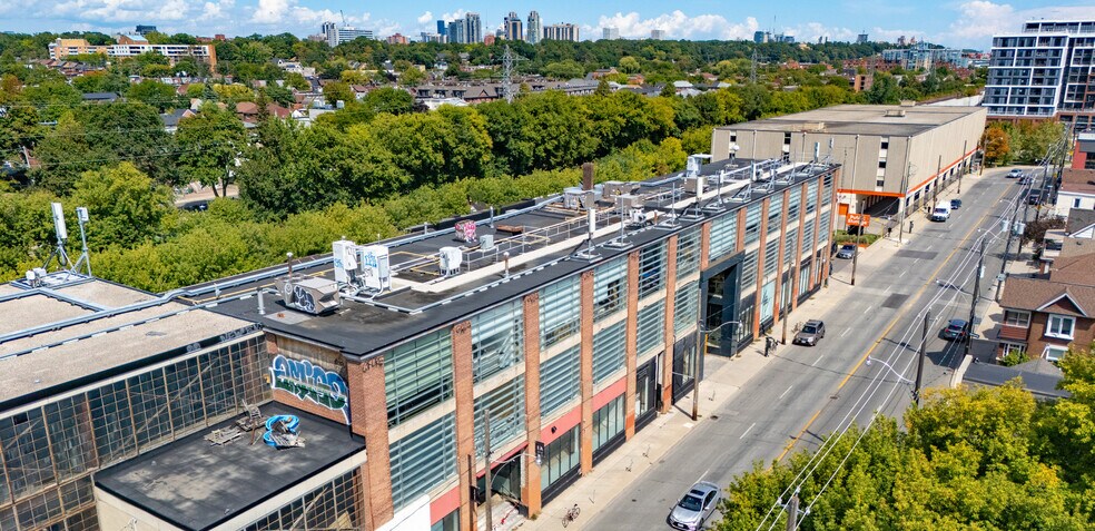 More Photos Of 950 Dupont St, Toronto Office For Lease