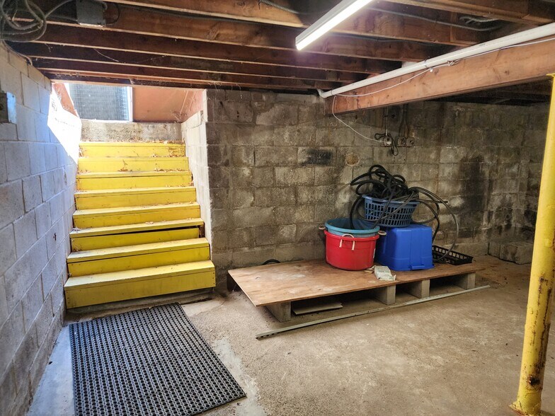 More Photos Of 140 Western Hwy, West Nyack Religious Facility For Sale