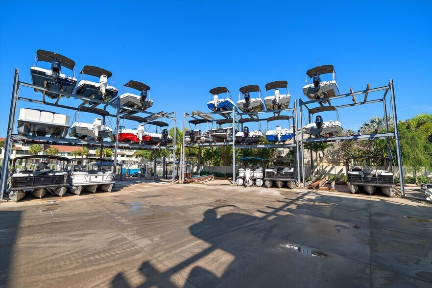 More Photos Of 2400 Bayshore Blvd, Dunedin Marina For Sale