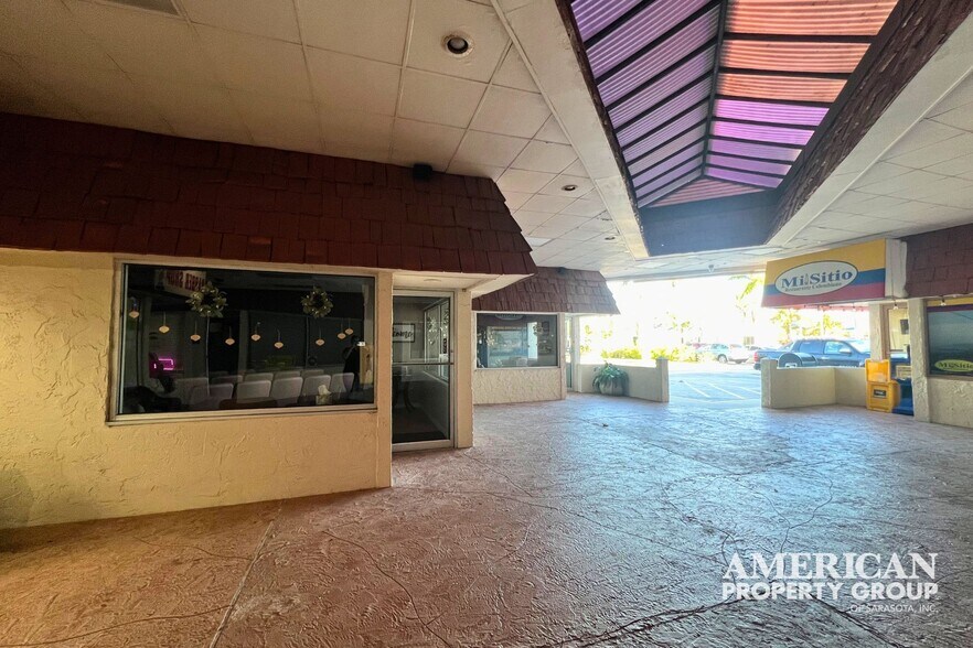 More Photos Of 3650 Webber St, Sarasota Unknown For Lease