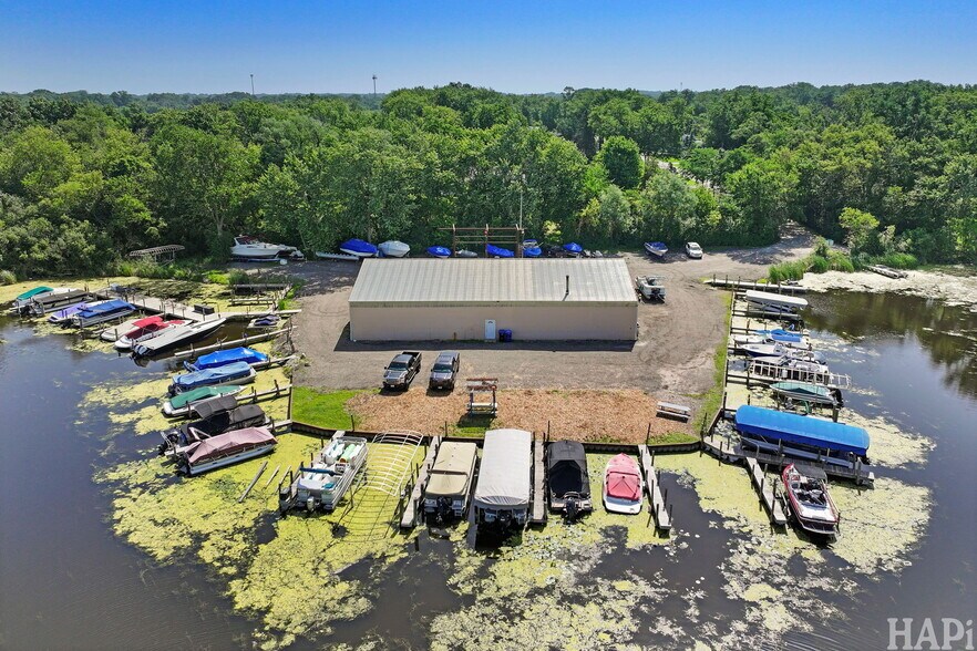 More Photos Of 39922 N Lakeview Rd, Antioch Marina For Sale