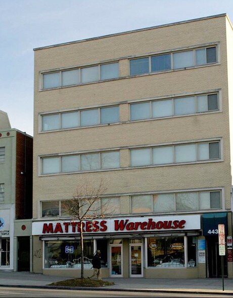 More Photos Of 4000 Albemarle St NW, Washington Office For Lease