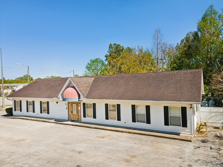 More Photos Of 2965 Roosevelt Blvd, Clearwater Office For Sale