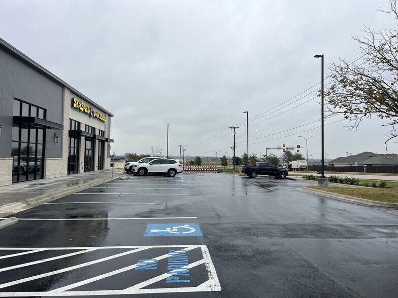 More Photos Of 7546 Prairie View Rd, Temple General Retail For Lease