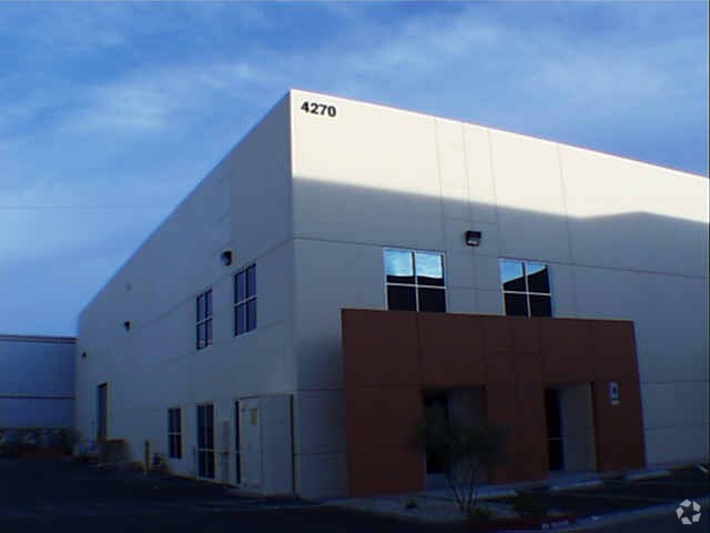 More Photos Of 4270 W Wagon Trail Ave, Las Vegas Warehouse For Lease