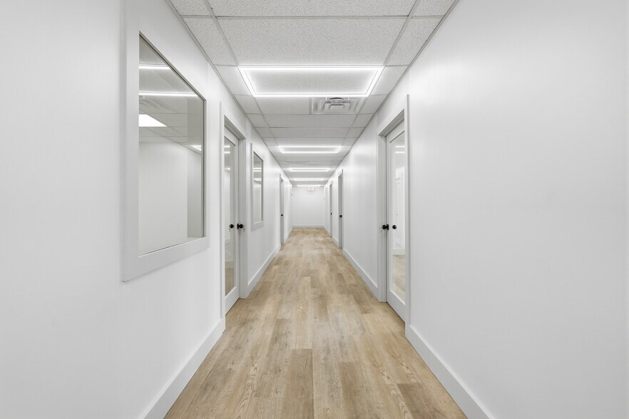 More Photos Of 1130 Hooper Ave, Toms River Office For Lease