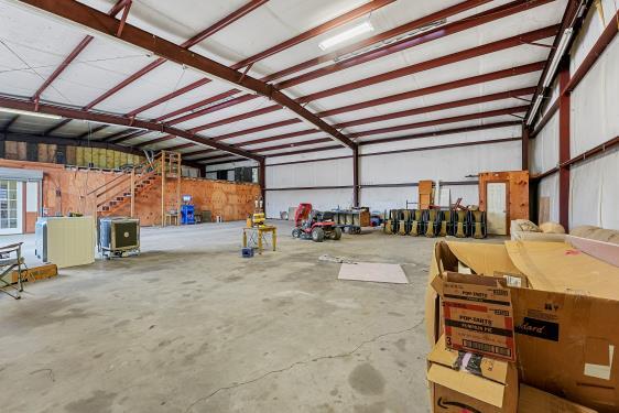 More Photos Of 20787 US Highway 59, New Caney Light Distribution For Sale