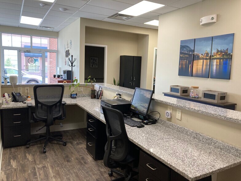 More Photos Of 5618 Brainerd Rd, Chattanooga Medical For Sale