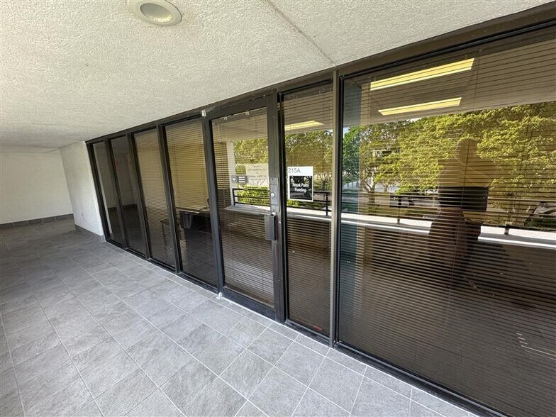 More Photos Of 6401 Congress Ave, Boca Raton Office Residential For Lease