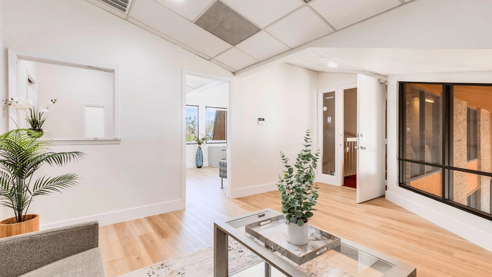 More Photos Of 12989 Jupiter Rd, Dallas Medical For Sale