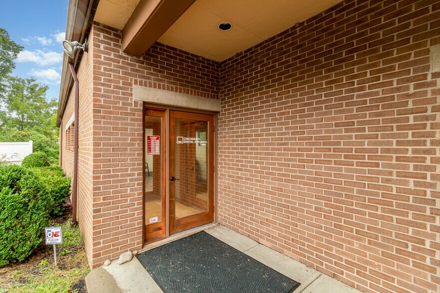 More Photos Of 2751 Blue Rock Rd, Cincinnati Medical For Sale